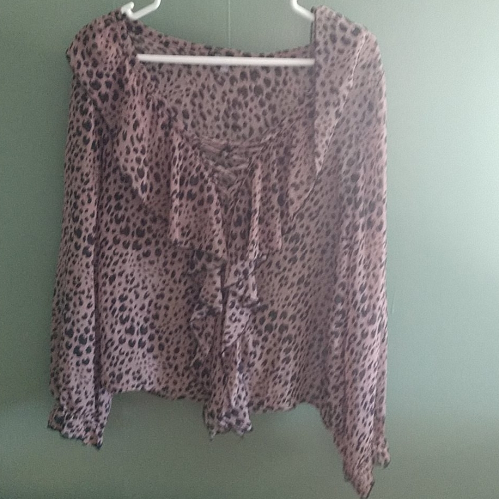 Long sleeve animal print